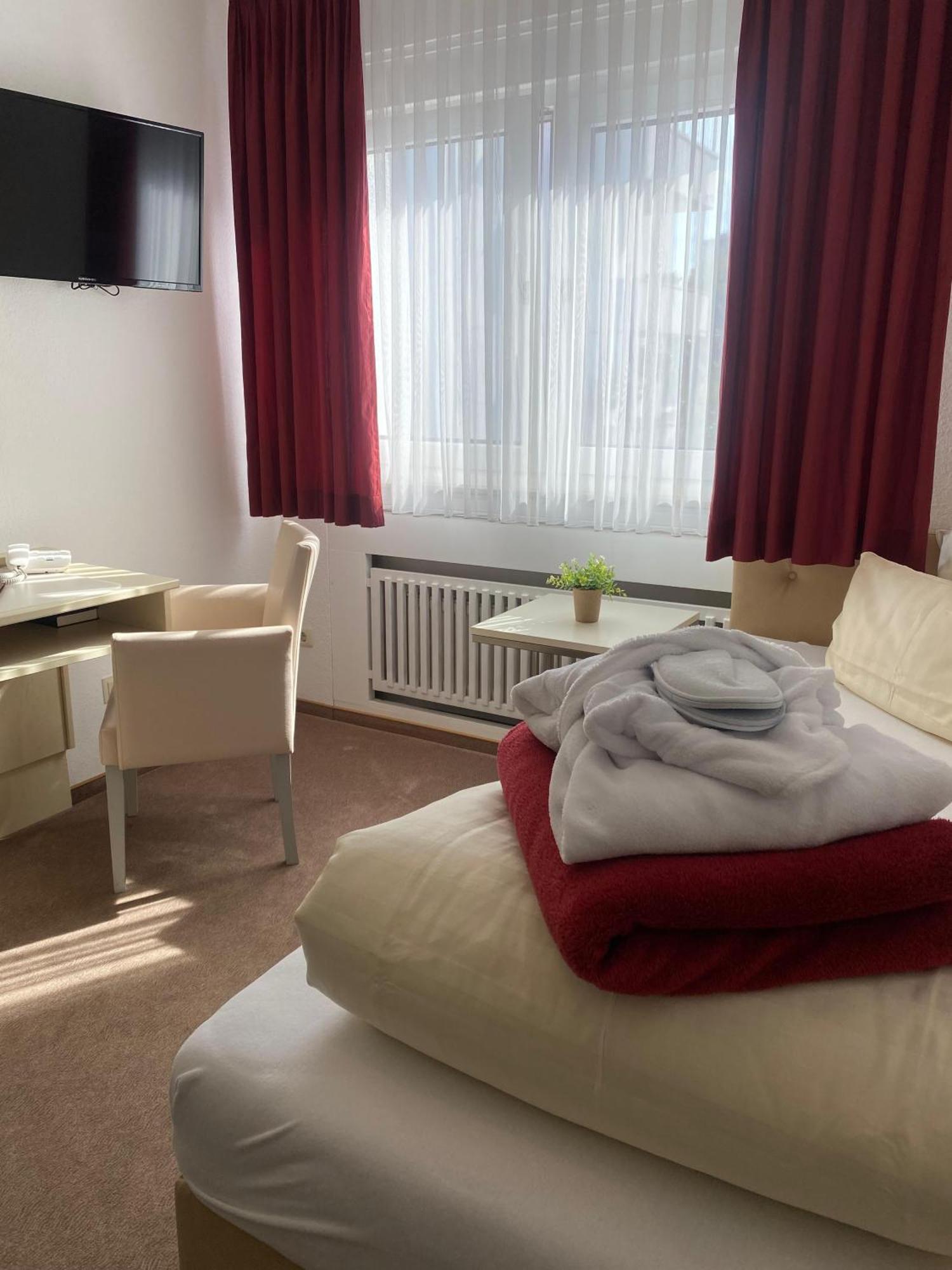 Sletz Parkhotel Giessen Exterior foto
